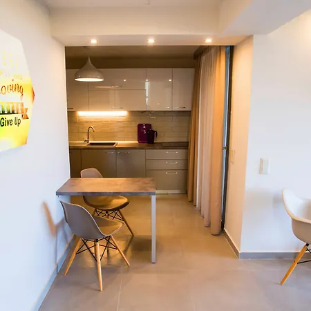 Afisia Villa *